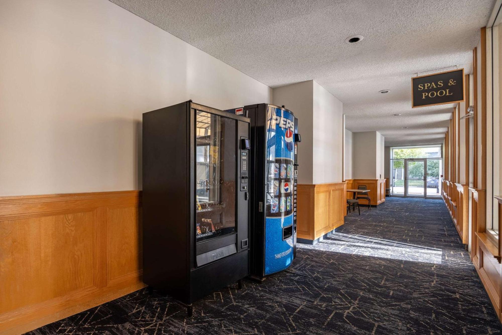 Quality Inn & Suites キャノン・シティー エクステリア 写真